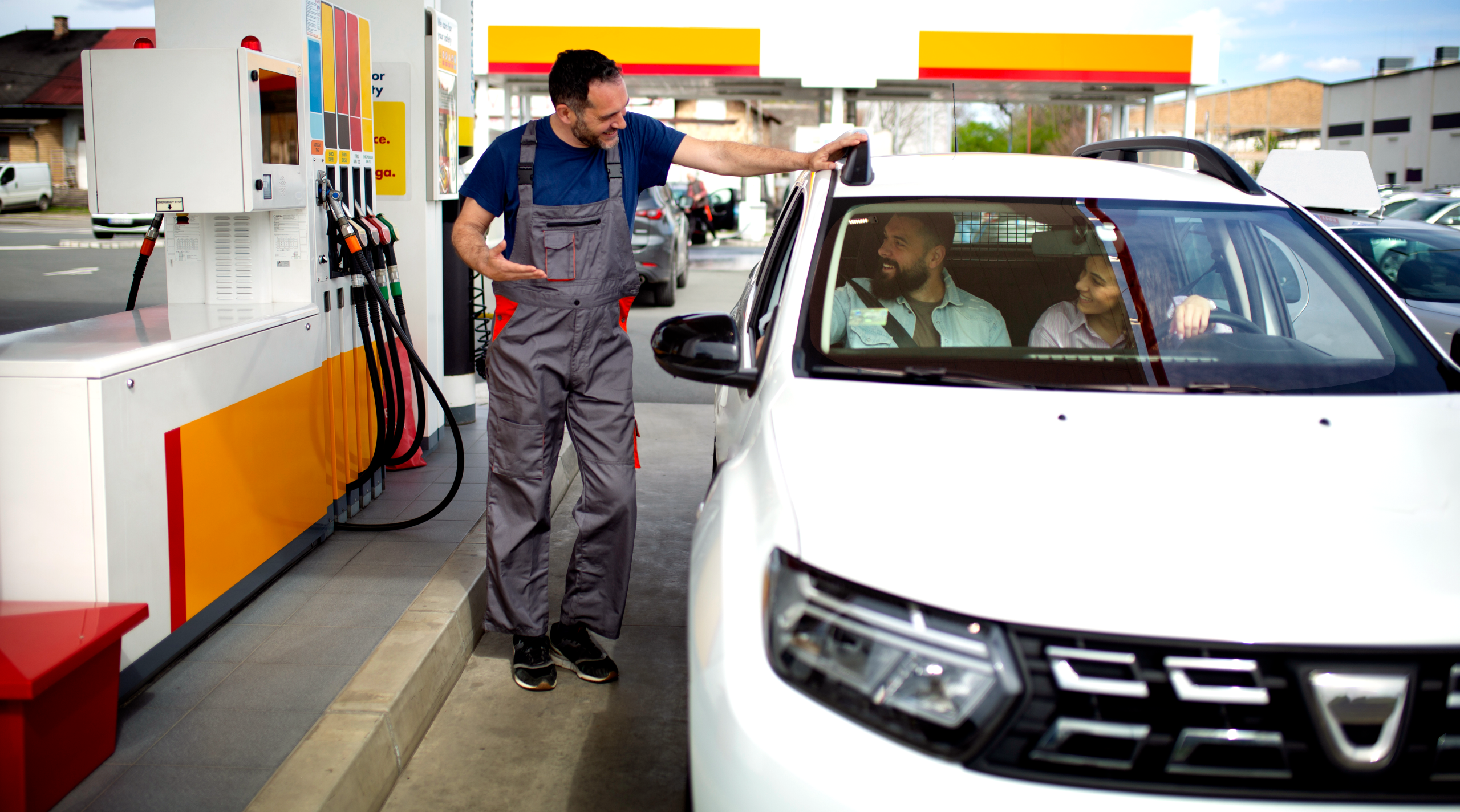 Plantão Card amplia parceria com diversos postos de gasolina para garantir facilidade aos associados