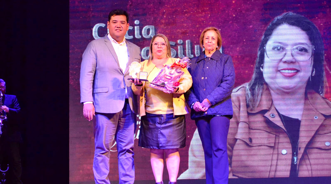 Prêmio “Mulheres que Brilham ✨” | Presidente Clícia Mara Silva Damaceno é homenageada pelo segundo ano consecutivo