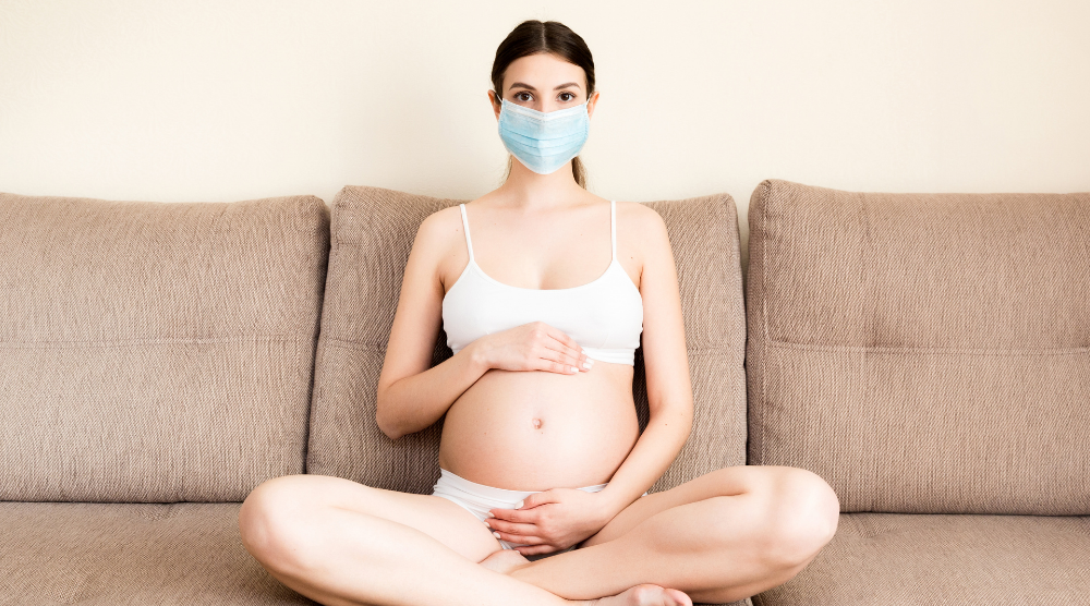 Lei de afastamento das grávidas durante a pandemia é sancionada